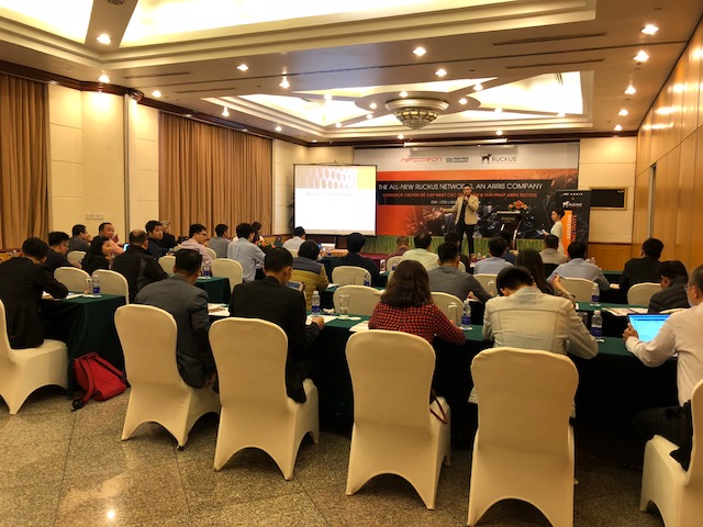 Hệ thống Wifi cho DN: Làm sao để vừa tối ưu nguồn lực, vừa quản lý tập trung và bảo mật? 