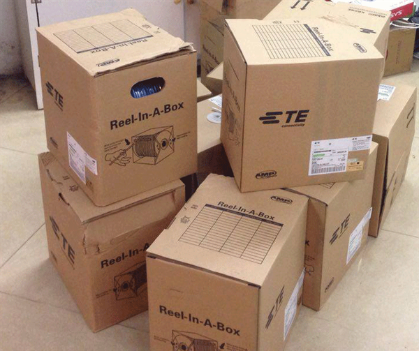 Cáp mạng AMP (TE) cat6 chính hãng có tem xác nhận của hãng (1 thùng 305m)-1