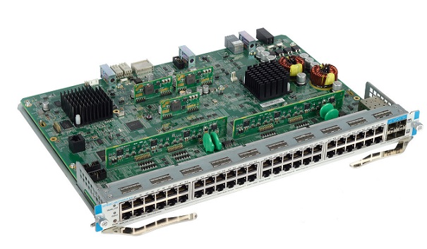Switch Ruijie M7800C-48GT4XS-P-EA