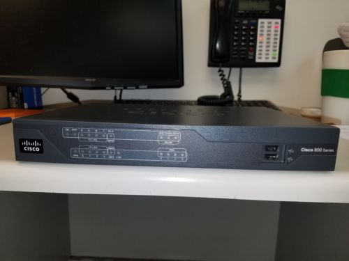 Router Cisco 892-1